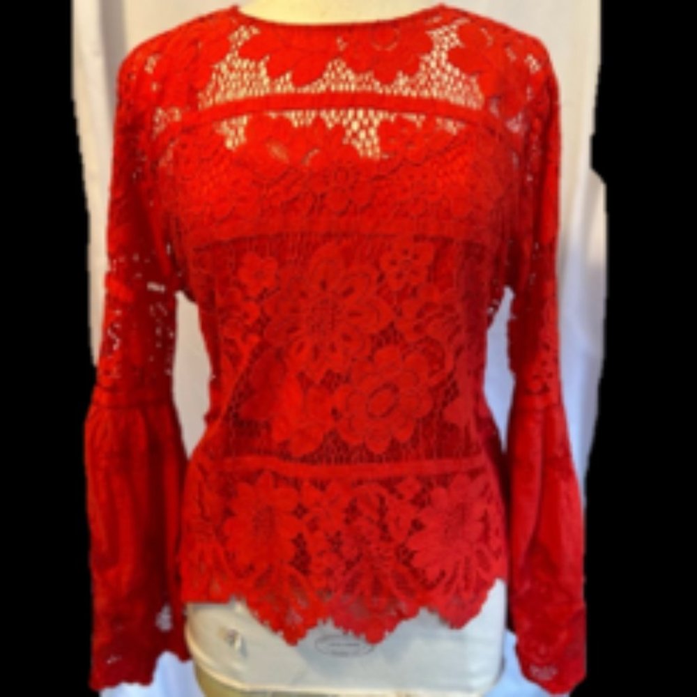 Red Orange bell sleeve lace overlay with coresponding cami. Size XL